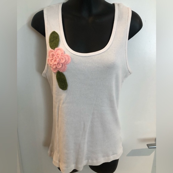 3/$25 GASOLINE XL White w rose crochete’ appliqué - Picture 2 of 8